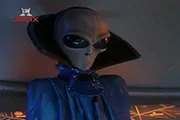 Люди в белом — кадр 2