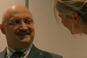 Чужие деньги (сериал) — кадр 2