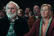 Те, кто выжил (сериал, 1 сезон) — кадр 2